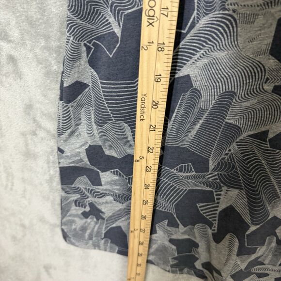 NWT NIKE Shirt L Gray Red White MOVING MOUNTAINS Graphic Spellout Tee Swoosh - Picture 8 of 10